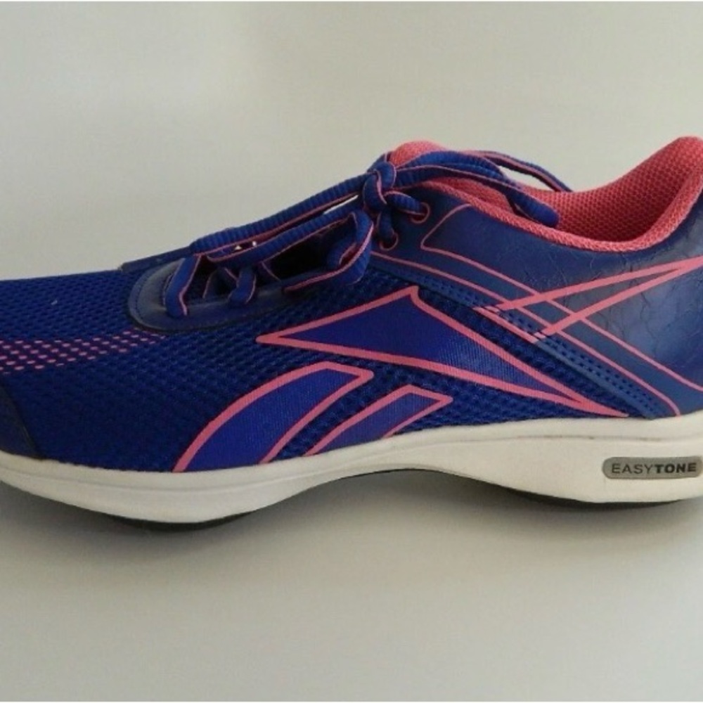 Womens Reebok Easytone Blue\Pink Shoes Size 7.5